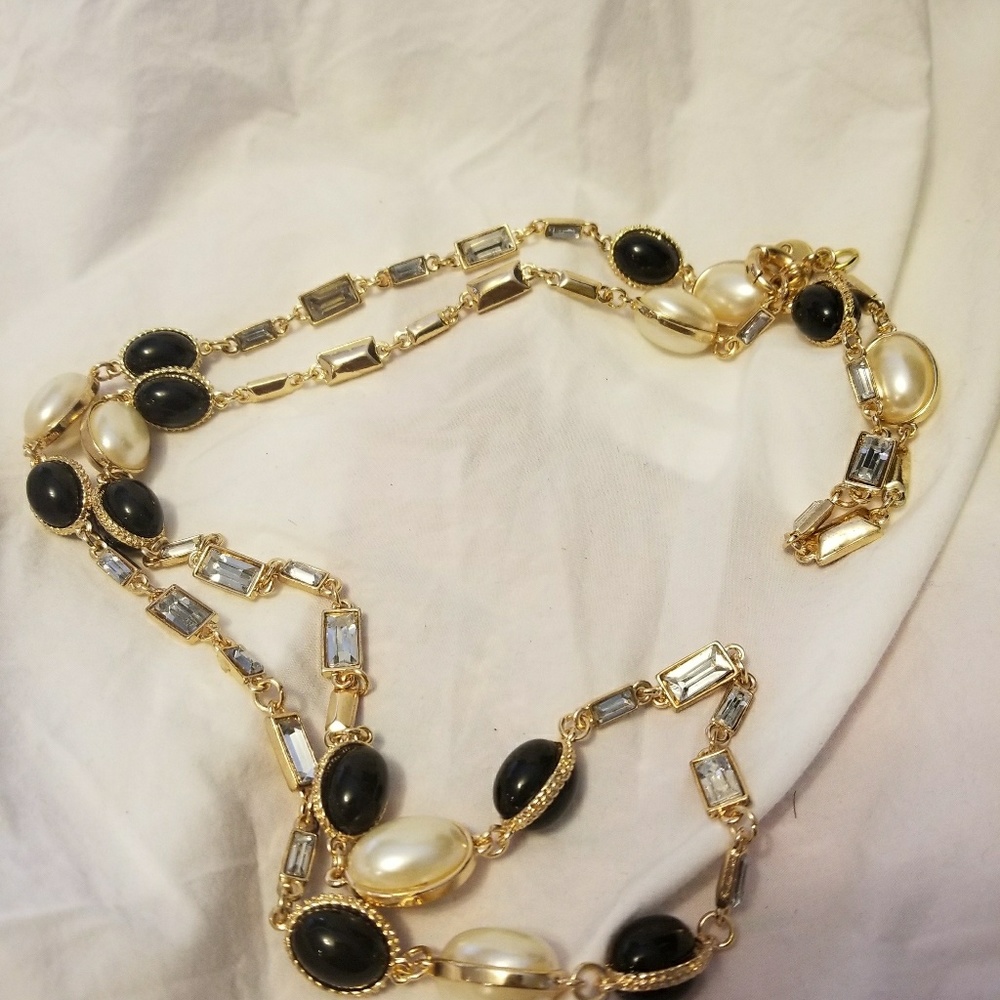 7 Charming Sisters Necklace